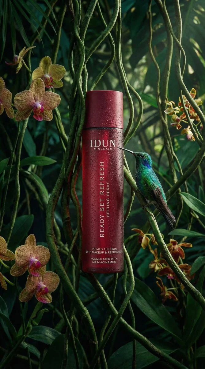 prompt seen Premium AI Prompt: Direct Print Onto Bottle Clean, Minimalist gemini ai photo